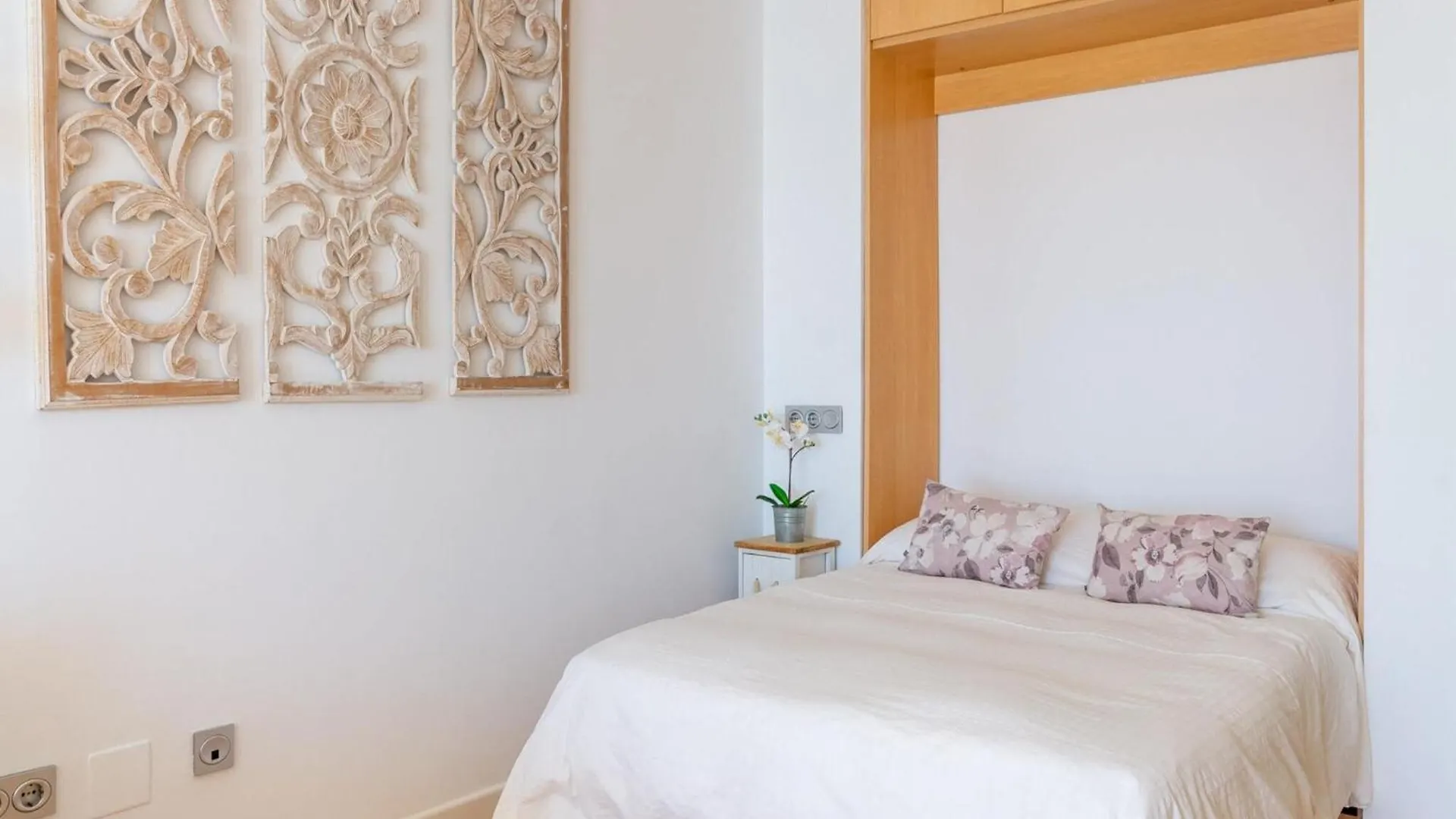 Beachfront Apartment For 3 Persons Torremolinos